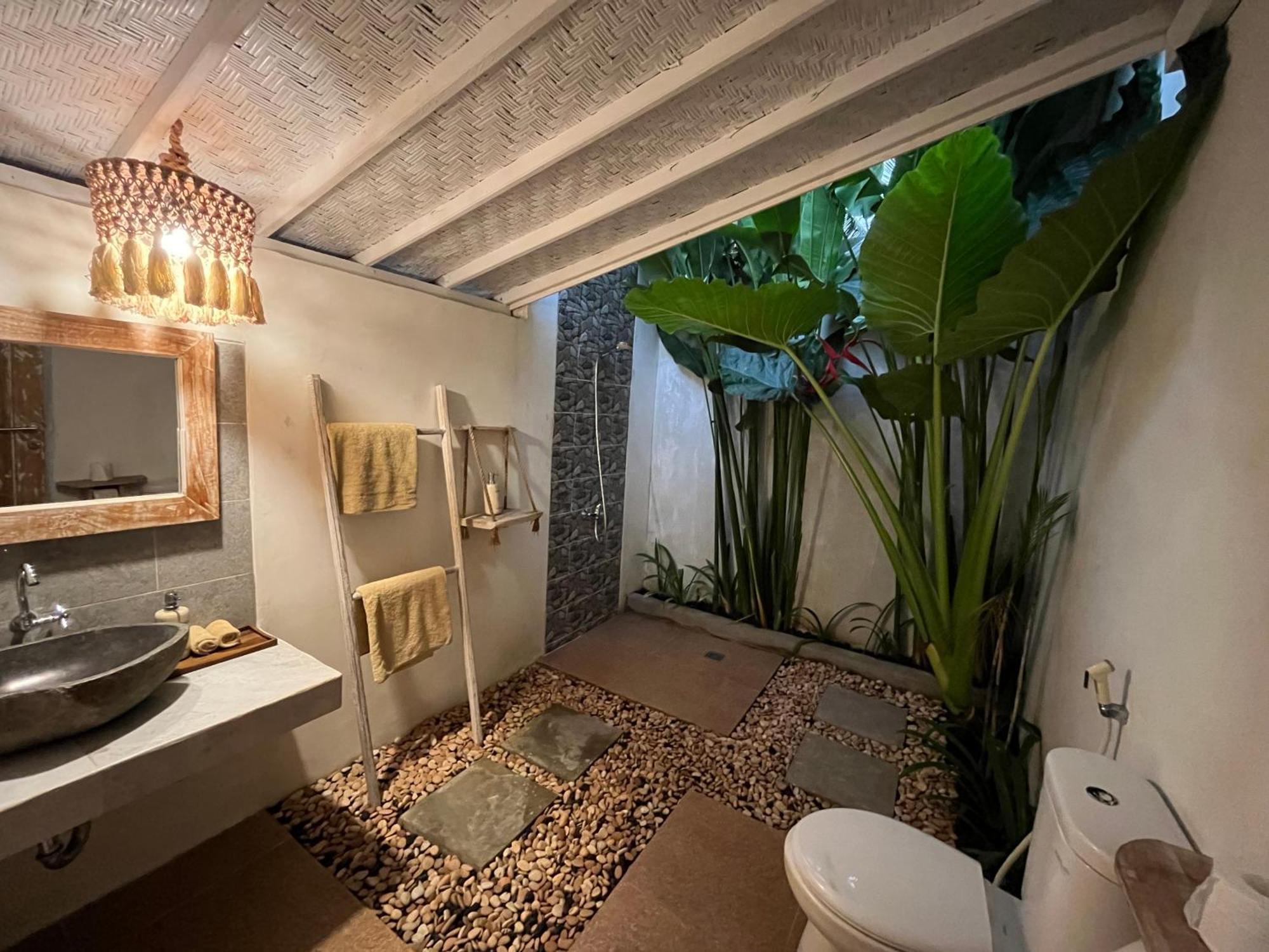 Penida West Palm Cottage Toyapakeh エクステリア 写真